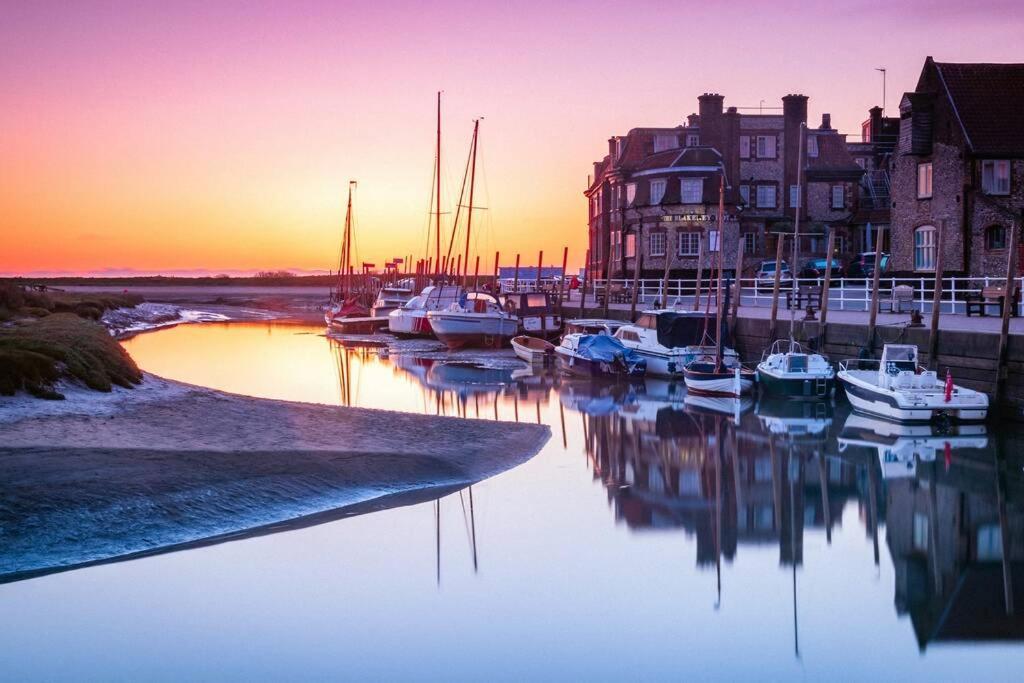 Blakeney Norfolk Bramble Lodge ***Self Catering*** المظهر الخارجي الصورة