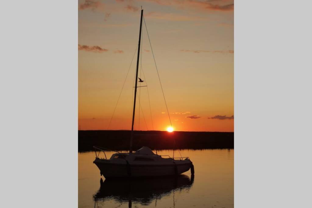 Blakeney Norfolk Bramble Lodge ***Self Catering*** المظهر الخارجي الصورة