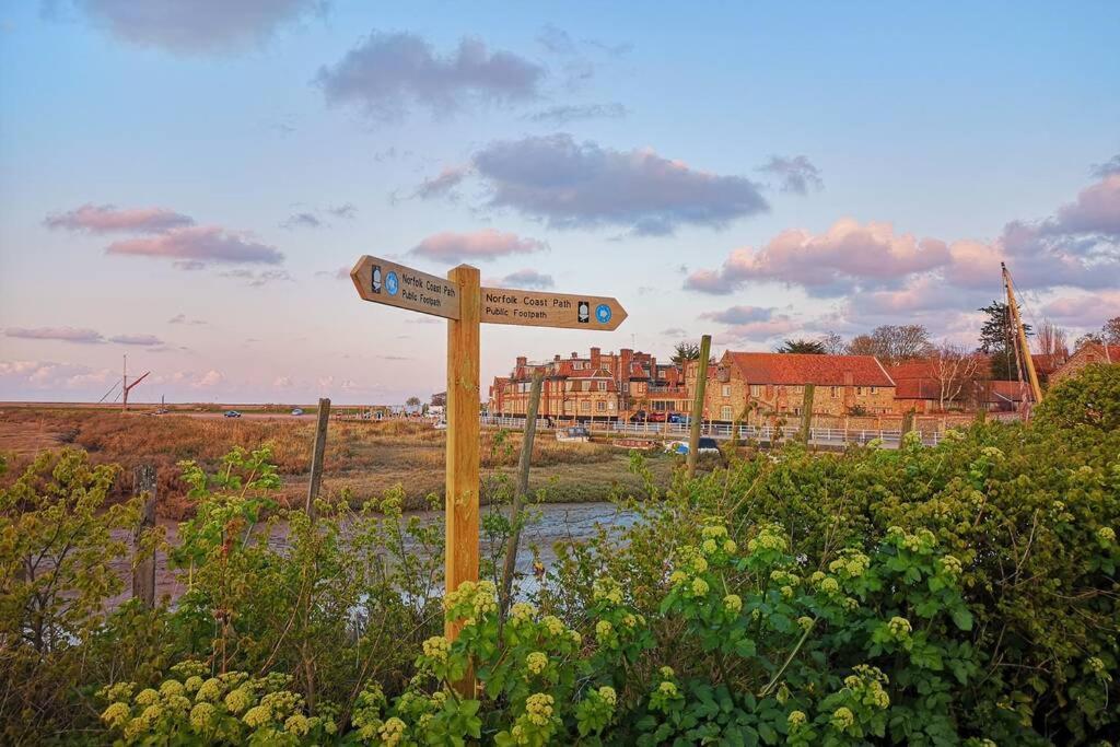 Blakeney Norfolk Bramble Lodge ***Self Catering*** المظهر الخارجي الصورة